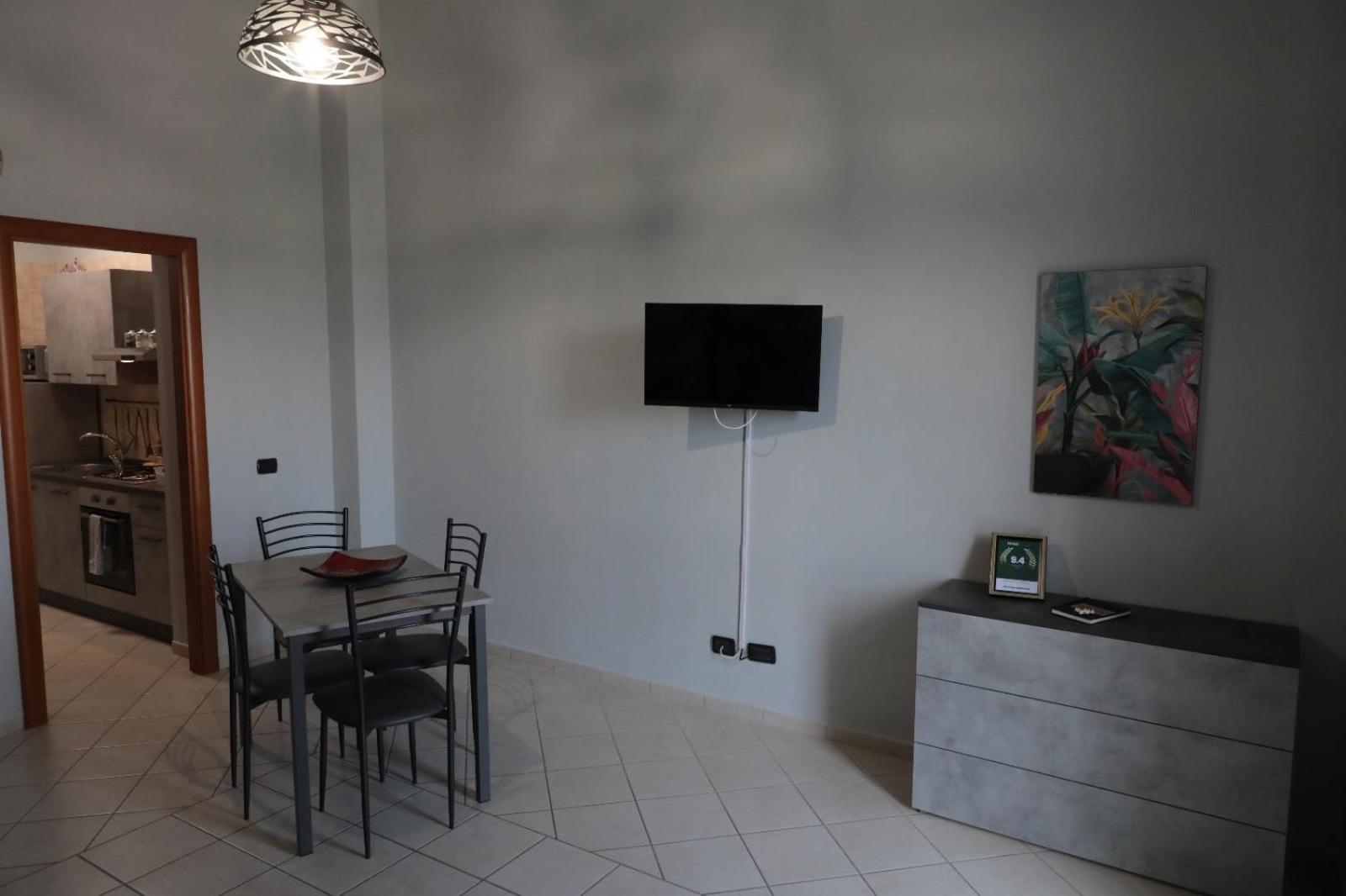 Villa Sorge Apartments ซาน จอร์จิโอ อะ เครมาโน ภายนอก รูปภาพ