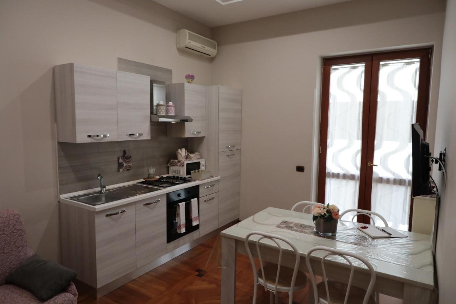 Villa Sorge Apartments ซาน จอร์จิโอ อะ เครมาโน ภายนอก รูปภาพ
